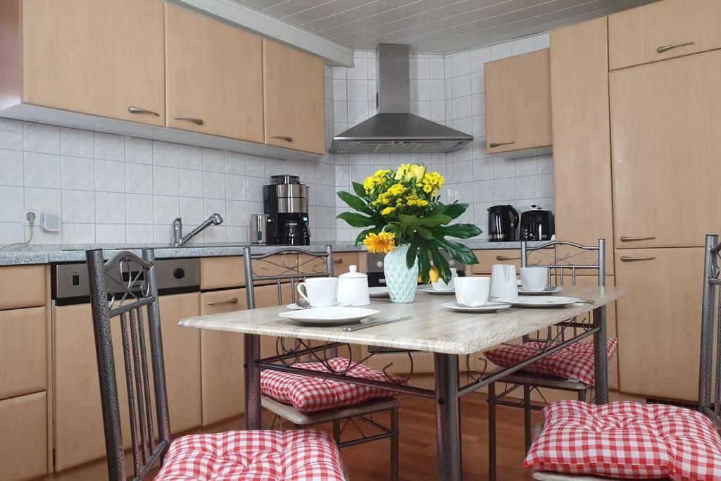Stadtb,Burggleiberg,Whirlpool,2Xbad,3Zimmernetflix Vila Krofdorf-Gleiberg Exterior foto